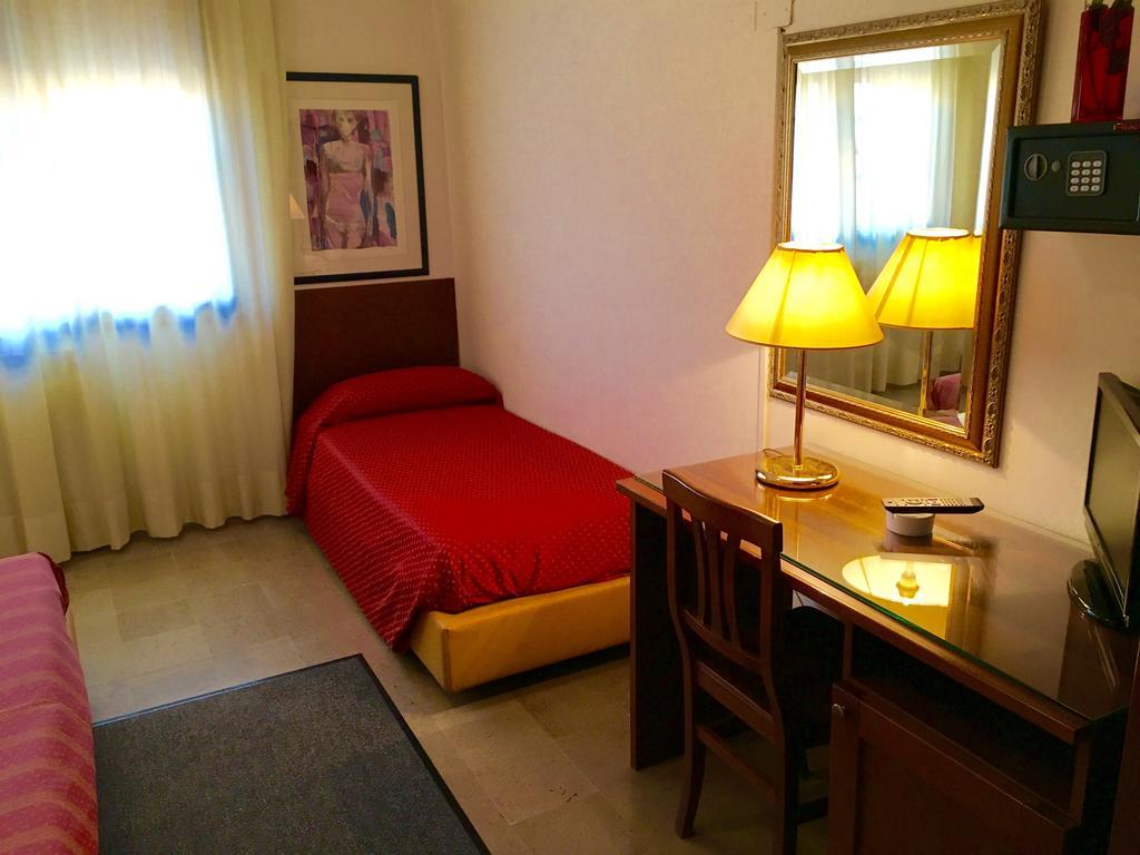 Caldin's Hotel